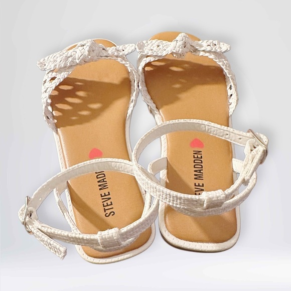 NEW Steve Madden Girl’s Open Toe/Back Raffia Sandals White Size 1 - Picture 6 of 14